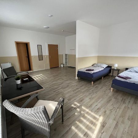 Doppelzimmer Mit Bad- Fernseher Meine Exteriör bild